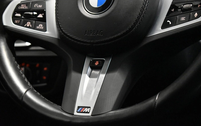 BMW Seria 5 cena 264800 przebieg: 97540, rok produkcji 2022 z Łosice małe 232